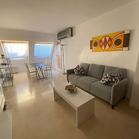 En L Ampolla Apartman